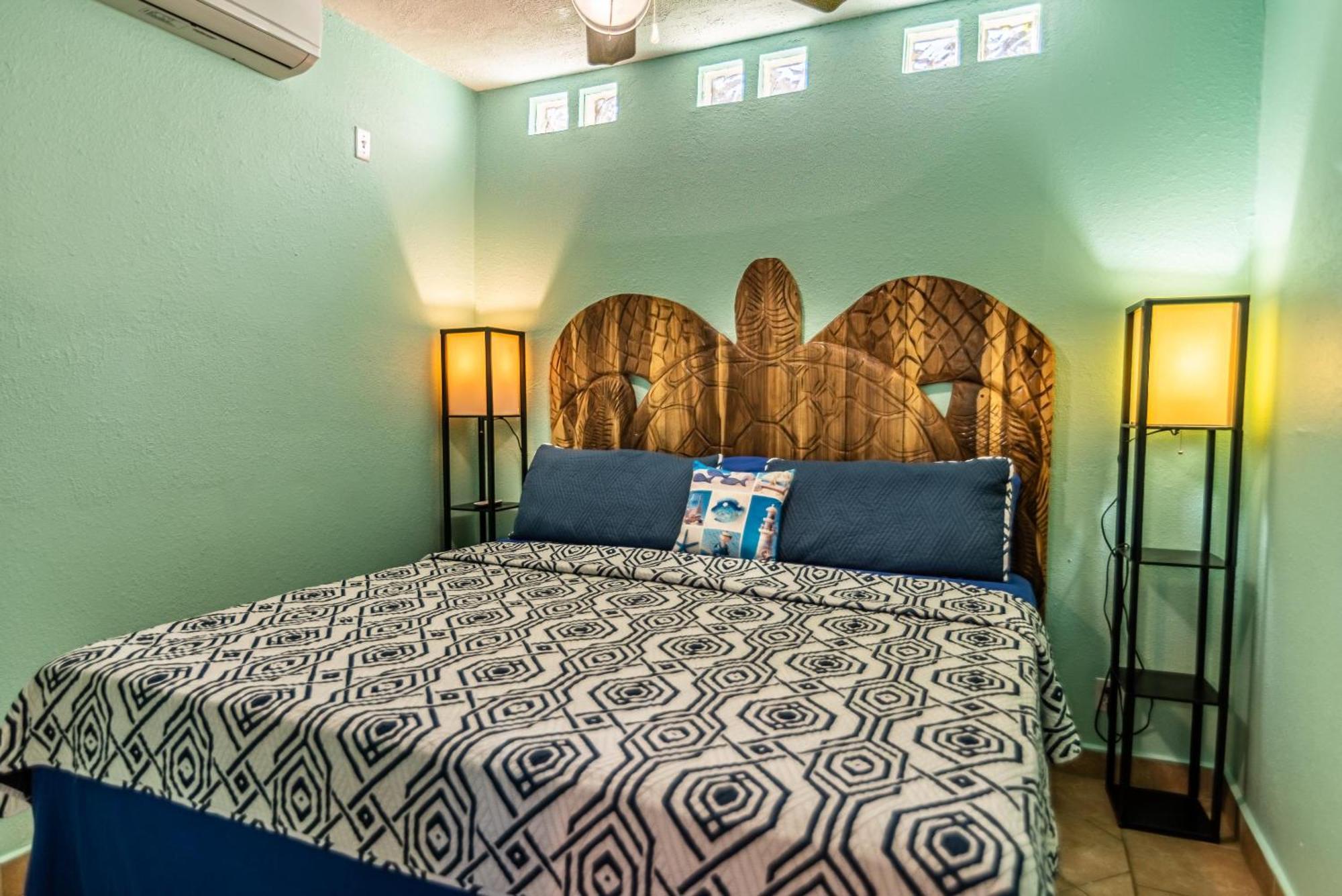 Blue Bahia Resort Sandy Bay ภายนอก รูปภาพ
